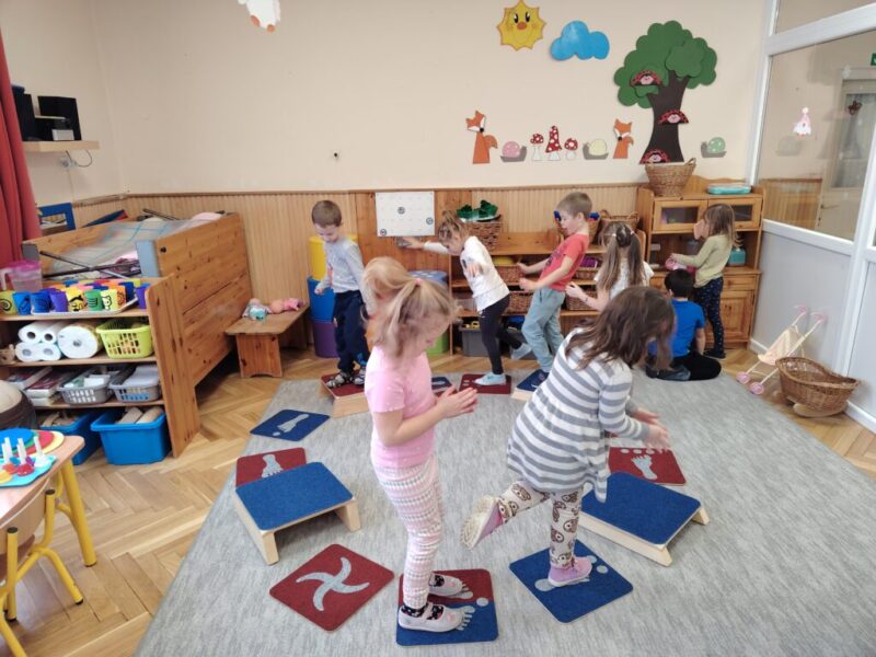 Testmozgás gyakorlása Testmozgás gyakorlása